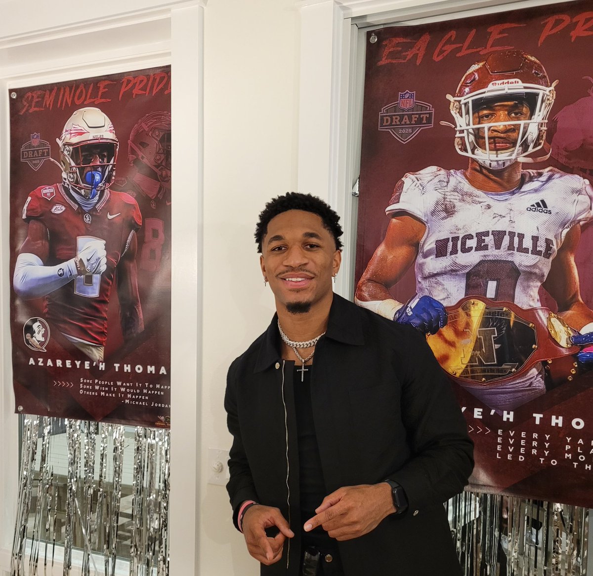 Niceville Football (@niceville_fb) on Twitter photo Congratulations to <a href="/Niceville_FB/">Niceville Football</a> Alum <a href="/Azareyehthomas/">Azareyeh Thomas</a> on being selected by <a href="/nyjets/">New York Jets</a> in the <a href="/NFL/">NFL</a> Draft.
#DanielSimmonsPhotography Congratulations to <a href="/Niceville_FB/">Niceville Football</a> Alum <a href="/Azareyehthomas/">Azareyeh Thomas</a> on being selected by <a href="/nyjets/">New York Jets</a> in the <a href="/NFL/">NFL</a> Draft.
#DanielSimmonsPhotography