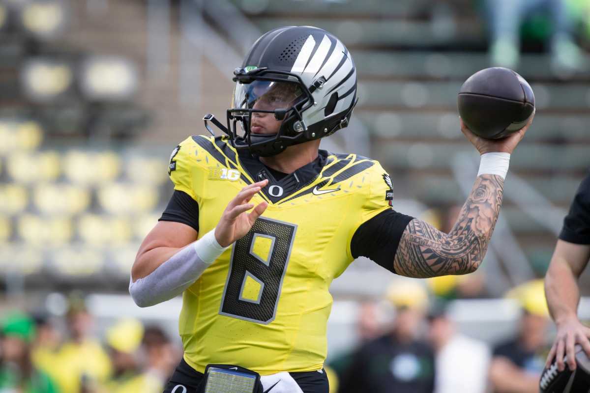 Sleeper Athletes (@sleeperath1etes) on Twitter photo #Oregon #Ducks QB Dillon Gabriel (<a href="/_dillongabriel_/">Dillon Gabriel</a>) selected in the 3rd Round, 94th Pick Overall by the #Cleveland #Browns #NFLDraft2025 #NFLDraft #Oregon #Ducks QB Dillon Gabriel (<a href="/_dillongabriel_/">Dillon Gabriel</a>) selected in the 3rd Round, 94th Pick Overall by the #Cleveland #Browns #NFLDraft2025 #NFLDraft