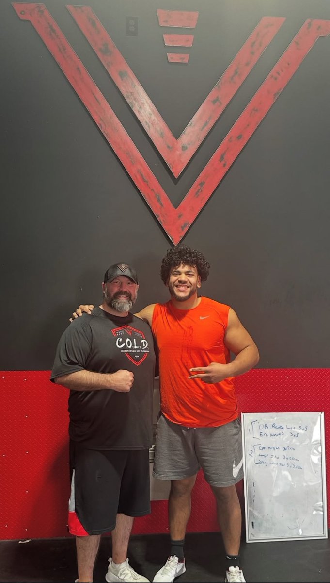 Velocity Football Academy™ (@velocity_fb) on Twitter photo <a href="/Enriquecruzz1/">Enrique Cruz Jr</a> <a href="/KU_Football/">Kansas Football</a> <a href="/CoachLeipold/">Lance Leipold</a> <a href="/CoachAgpalsa/">Daryl Agpalsa</a> Coukdnt be more proud my man! #VFAM <a href="/Enriquecruzz1/">Enrique Cruz Jr</a> <a href="/KU_Football/">Kansas Football</a> <a href="/CoachLeipold/">Lance Leipold</a> <a href="/CoachAgpalsa/">Daryl Agpalsa</a> Coukdnt be more proud my man! #VFAM
