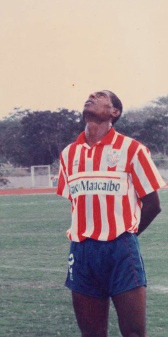 🔥🔥ATENCIÓN🔥🔥
Q.E.P.D 
Máximo Reyes.
<a href="/LigaFUTVE/">Liga Banco de Venezuela</a> 
<a href="/FVF_Oficial/">FVF</a>