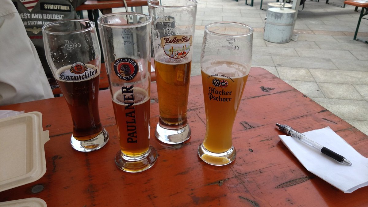 お台場のオクフェス来た。なんと午前からいきなり、夢のドッペルボック飲み比べ。カーメリテンがサルバトールよりうまし。シュパーテンオプティメーターがないのが残念！
＃ドイツビール