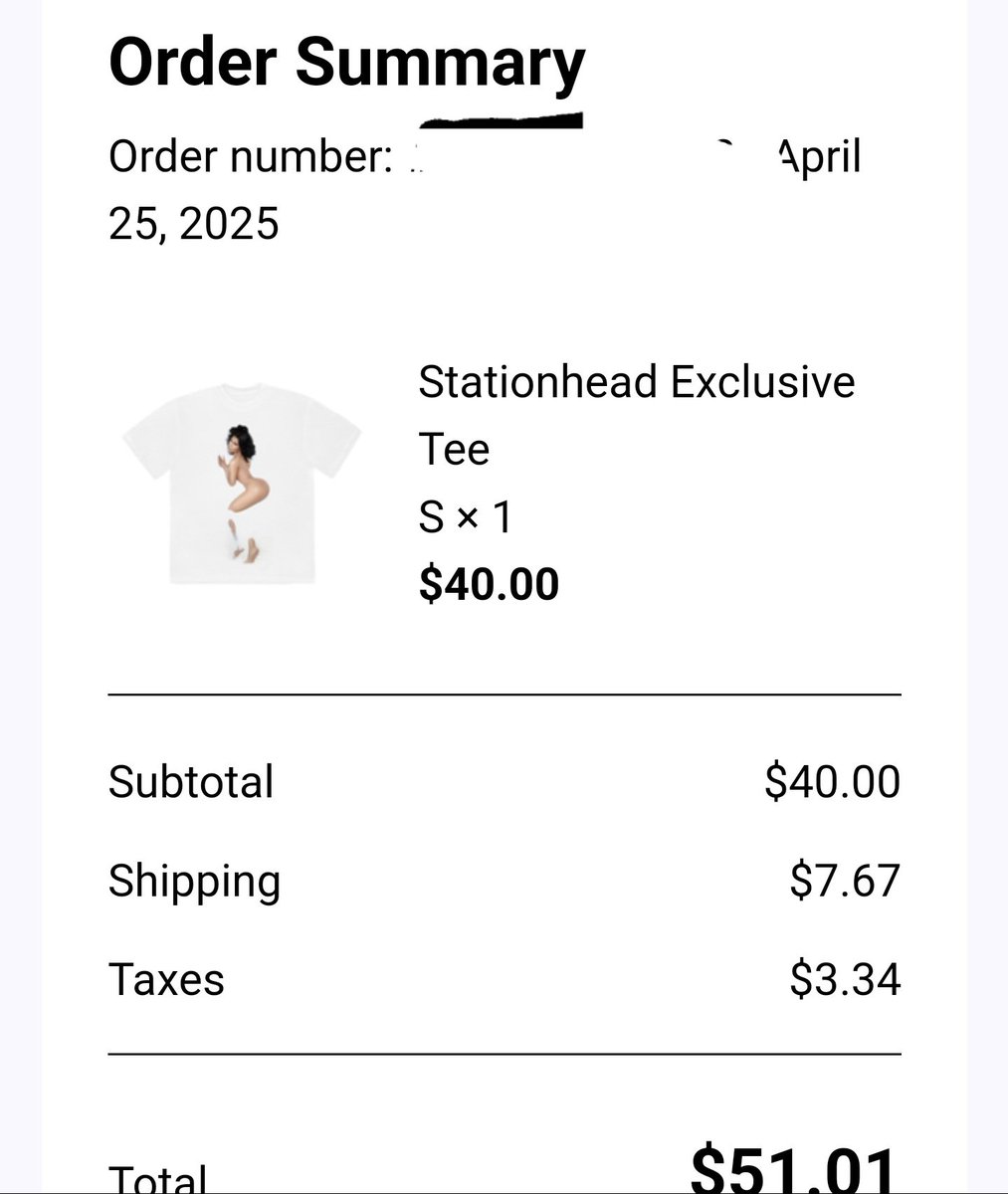 mikeyminajesty's tweet photo. Got my @nickiminaj #milktee Thank you @celebslovenicki and @killyminaj  for the help! I just needed to update stationhead🤪. https://t.co/KYkil9oii6 https://t.co/fuDzpTTqbe
