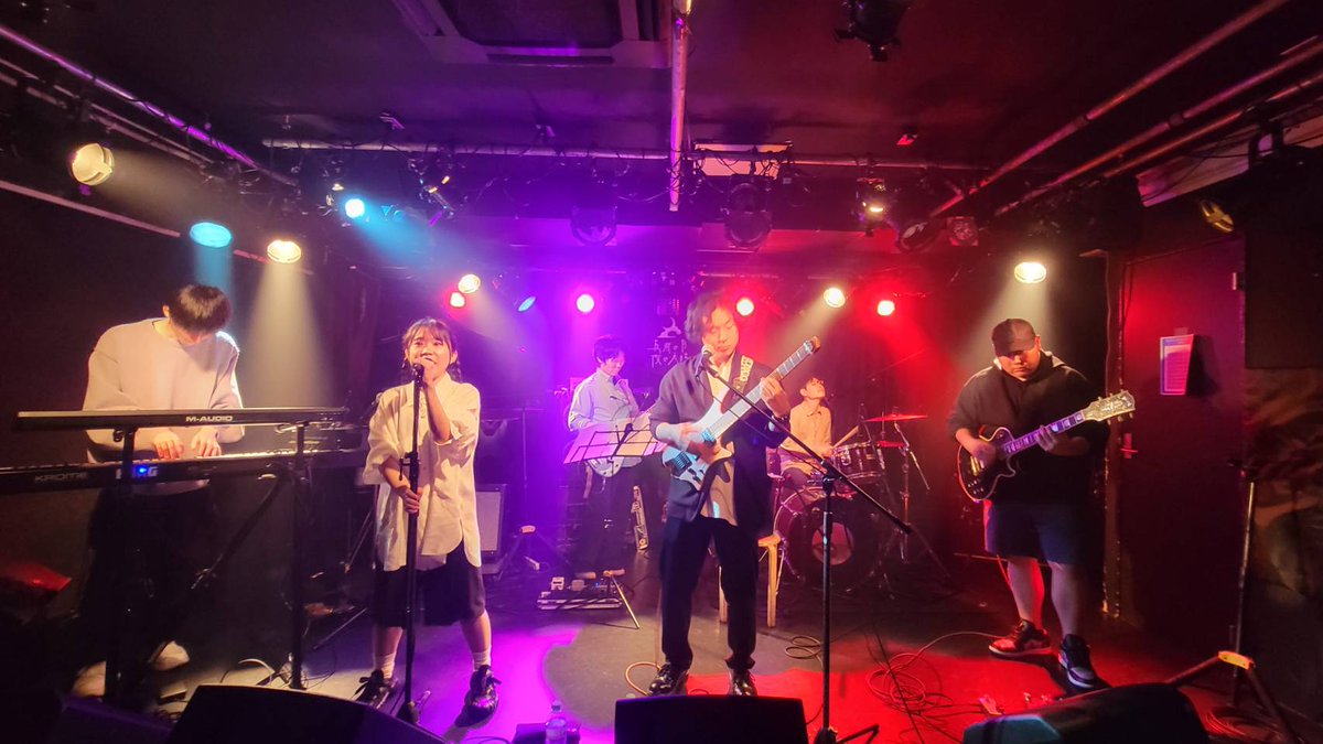 2バンド目、「今日、ぼっち劣等生のカラダ好きになりました。」
技巧すぎぃー！！
春のアニソン祭り！ソーラン節！！