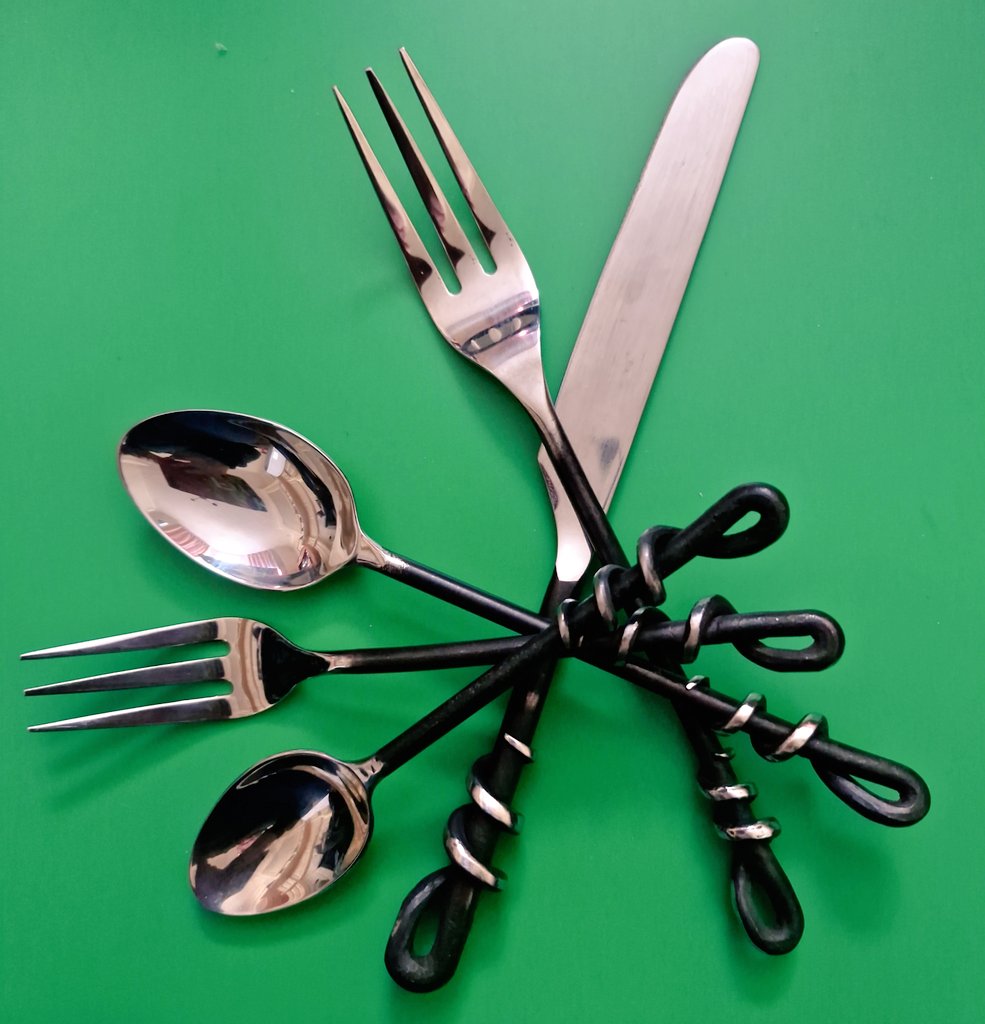 DoodyAndrew's tweet photo. Rare Twisted Knot Cutlery, 4 sets available https://t.co/t1ldeZEJ1G