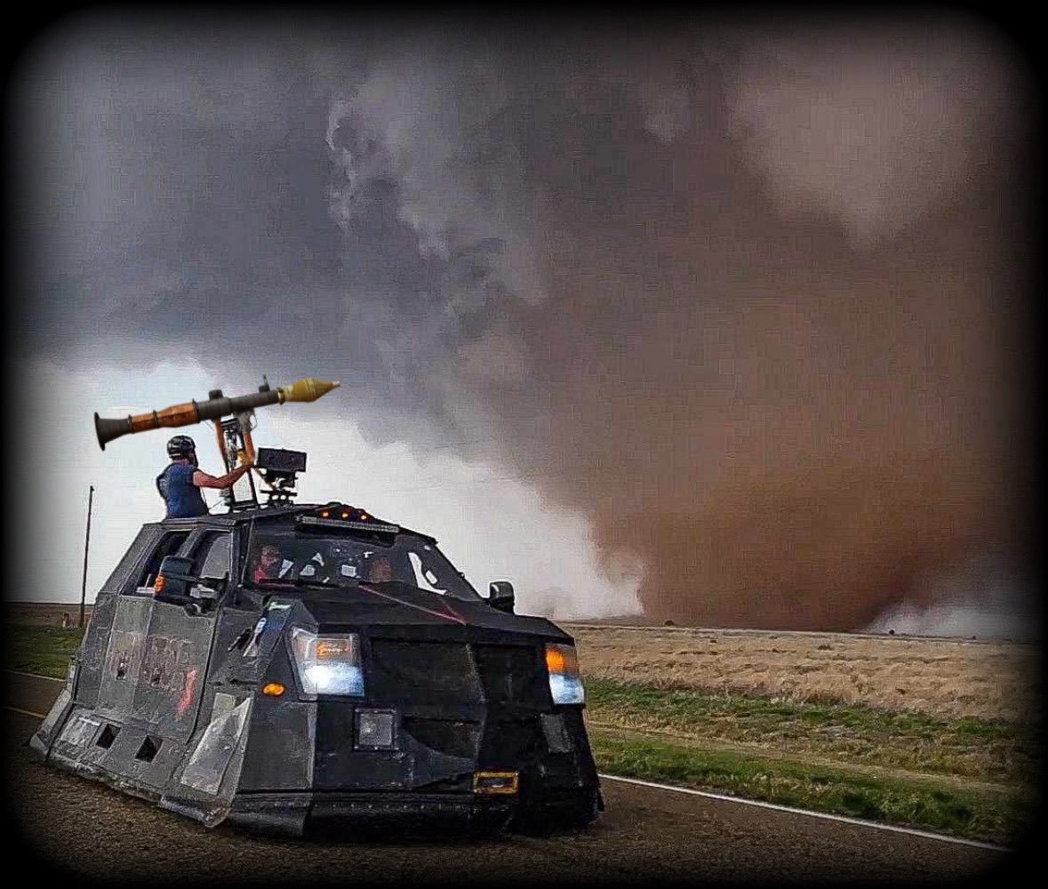 <a href="/EdgarONealWX/">Edgar ONeal</a> <a href="/WillClay25/">Will Clay</a> <a href="/localmanweather/">LocalMan Weather</a> <a href="/ReedTimmerUSA/">Reed Timmer, PhD</a>