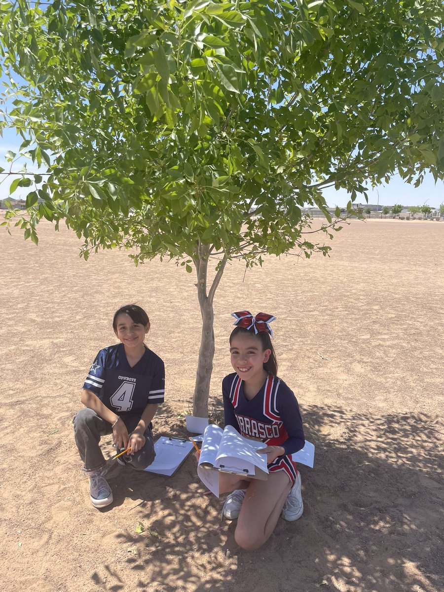 In celebration of Earth Day, 🌱🌏 4th graders “adopted” a tree and made close observations. They were so excited to find insects, a bird’s nest, &amp; even a squirrel in their trees! 🌳🪺🐿️🐞🕷️🐜 
#TeamSISD #ALLIN #EarthDay2025 #JCE #buffs