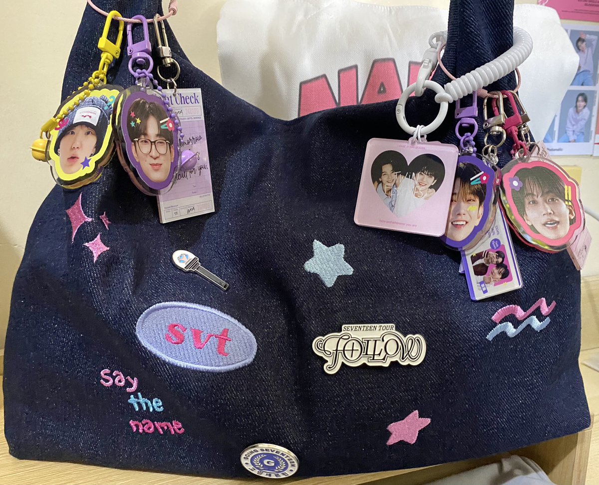 ఇ ◝‿◜ ఇ tweet media