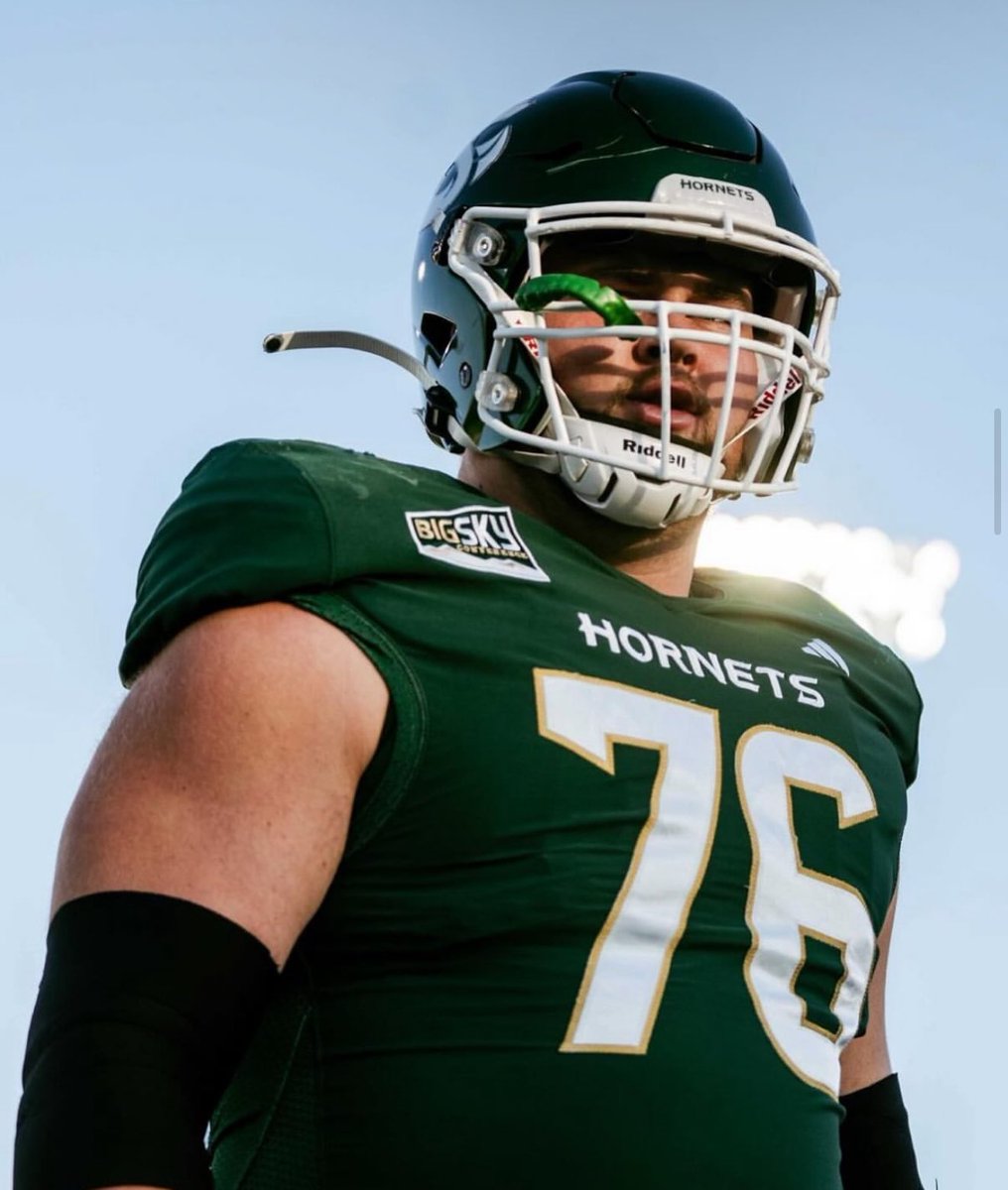 RomeroWestCoast's tweet photo. Tomorrow is the day. 🙏🏿🙏🏿

NFL teams better not sleep on Sacramento State OL Jackson Slater and former Hornet/ASU RB Cameron Skattebo. 

They’re definitely Day 3 draft steals!!

#StingersUp 🐝 | #NFLDraft2025 https://t.co/PXYHrKpBW4