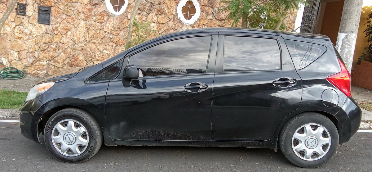 AUTOPLUSGT's tweet photo. Nissan Versa Note 🇯🇵
2014✅
Automático 💯
Motor 1.6✅
4 puertas 🔥
Súper económico 🎯
Q33,500💵
Info ☎️ 5923 3854📞 https://t.co/qicyGnZEiP