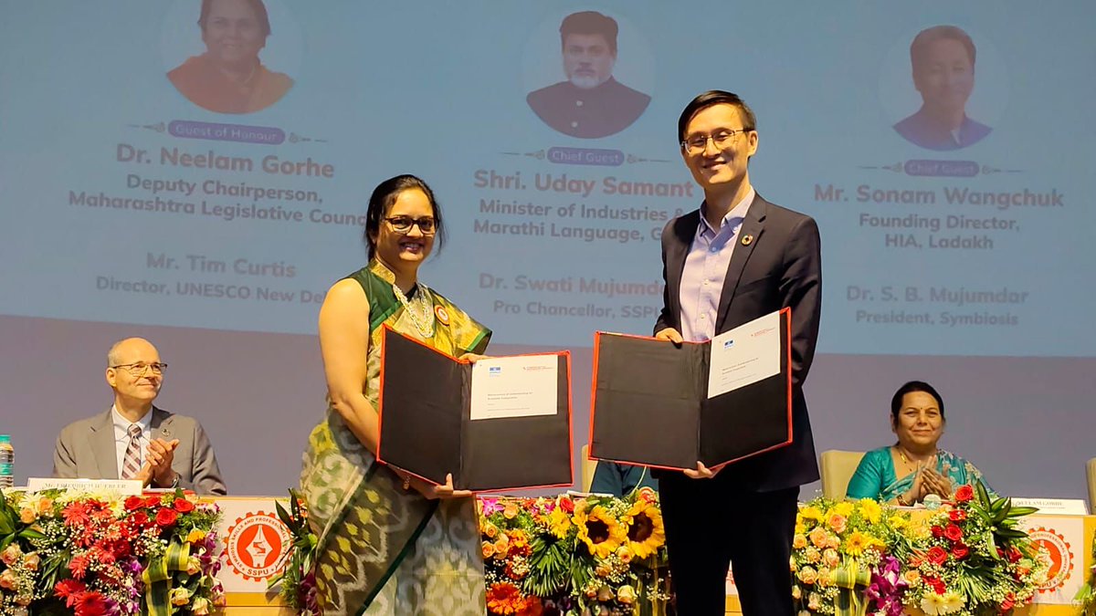 symunescoconf's tweet photo. A proud and historic moment for Symbiosis Skills &amp; Professional University! 🌟

We’ve officially partnered with UNESCO through a landmark MoU to champion inclusive skill development in STEM, green jobs, and digital transformation. 💡🌱💻
#Symbiosis #SSPU #UNESCO #NSDC #TVET https://t.co/kMckjfL1w5