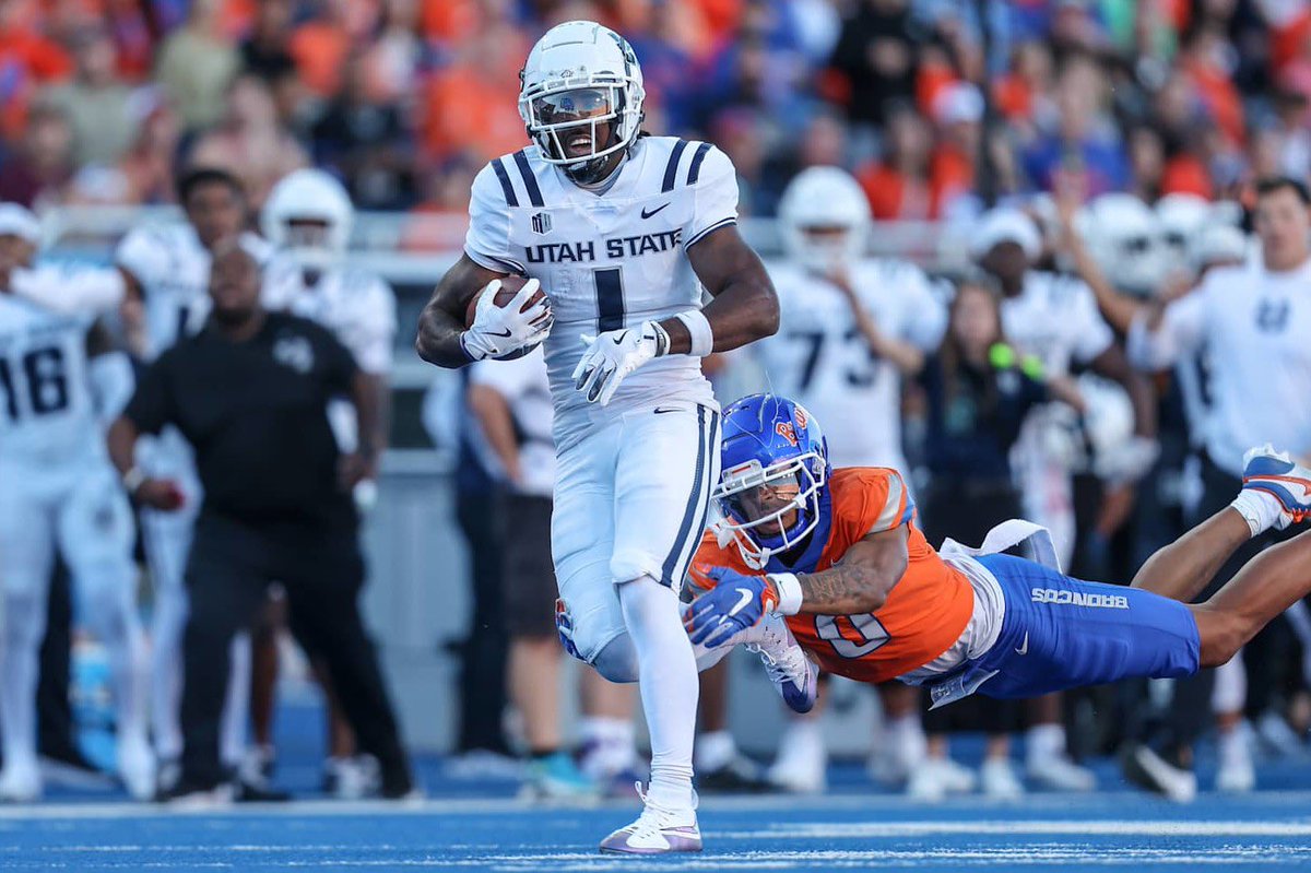 SleeperTitanUp's tweet image. Mike Borgonzi and the #Titans need to address the receiver room tomorrow.

Some players still available:

WR Jalen Royals
WR Isaiah Bond
WR Xavier Restrepo
WR Andrew Armstrong
WR Eric Ayomanor
WR Tory Horton
WR Dont’e Thornton