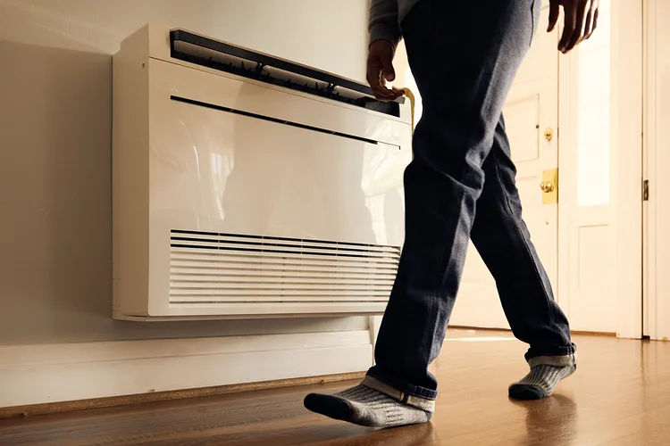 Modern Comfort: The 9000 BTU Mini Split Solution

Imagine stepping into a room on a sweltering afternoon and instantly feeling a wave of cool, refreshing air. This isn’t magic; it’s the power of a 9000 BTU mini split working its wonders.

medium.com/@warehouse2018…