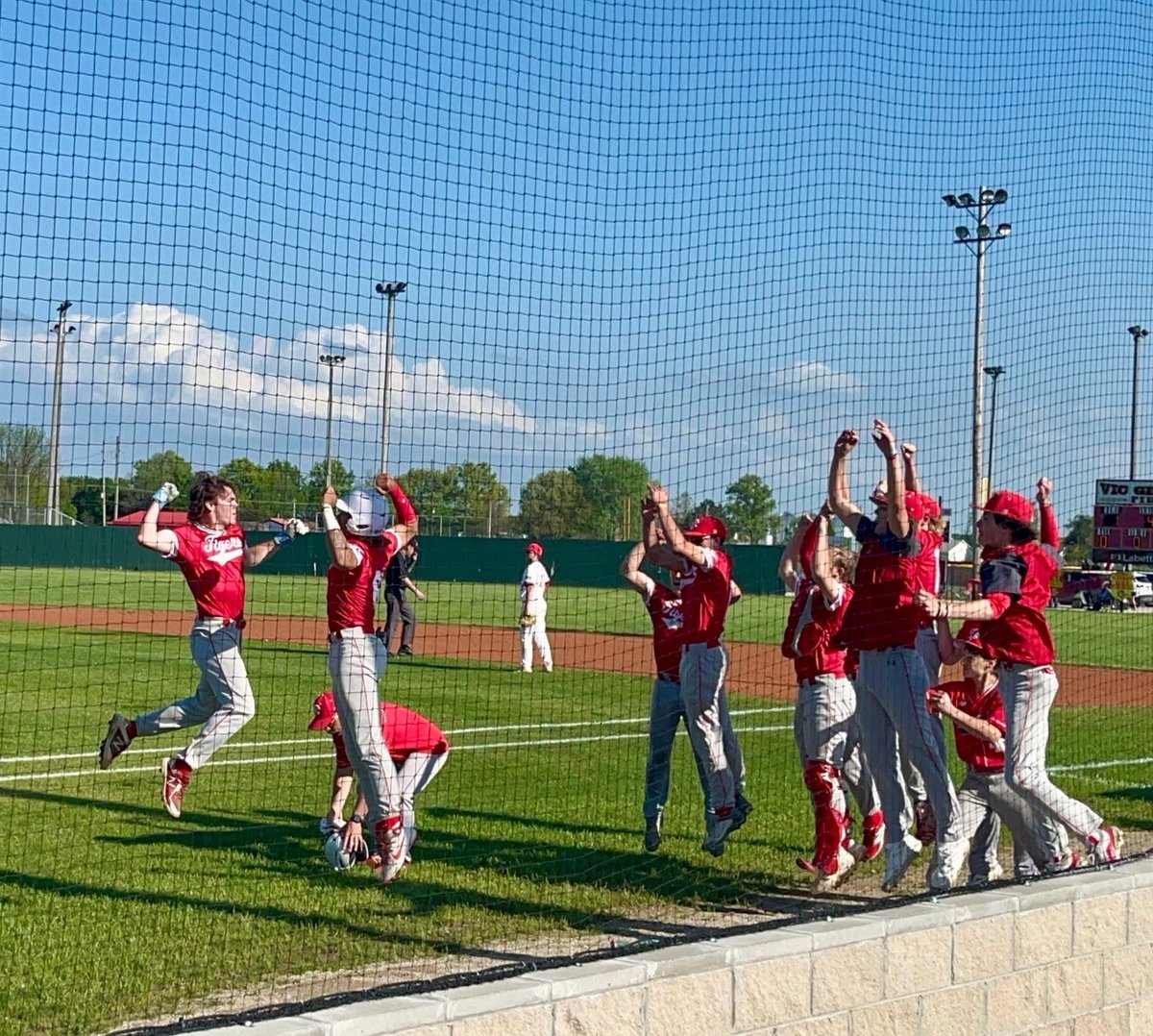 Our dudes were at it again tonight, getting the sweep against Labette County. Varsity wins 10-3, JV wins 17-2. Dub Chipman gets the W on the bump for the varsity and hit a bomb at the dish! Cruz Bolton threw an excellent game for the JV and picked up a win as well. 
#Battlecats