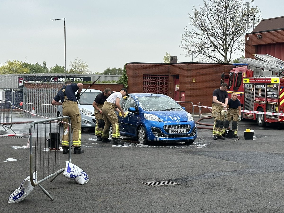 Good start to the <a href="/firefighters999/">Fire Fighters Charity</a> car wash down at #FarnworthFireStation <a href="/manchesterfire/">Greater Manchester Fire & Rescue Service</a>. Car wash until 16:00 if you are in the area.