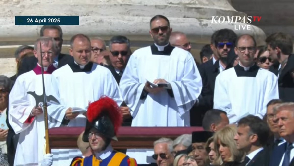 HI Kuning 🟡 tweet media