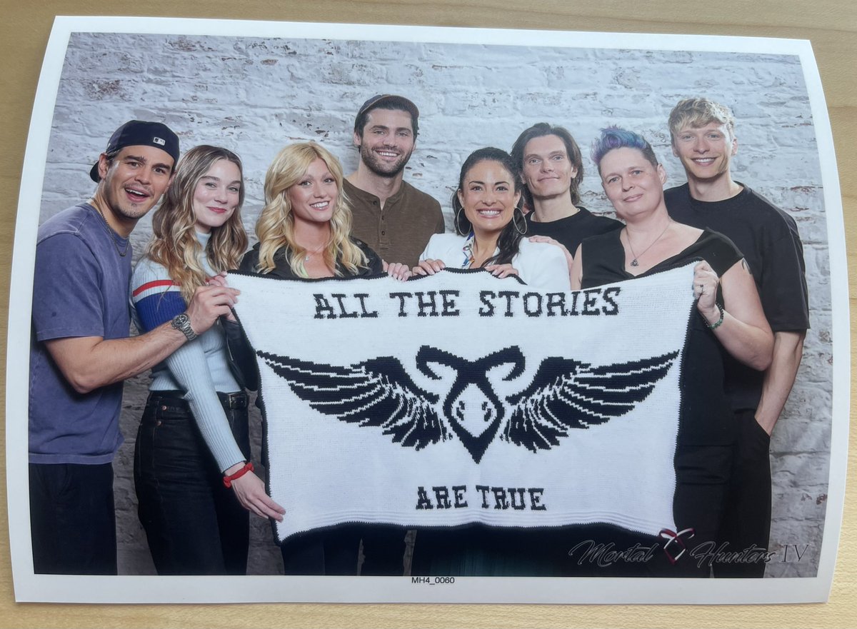 Fabruhlissa's tweet photo. #MH4 pics! Got the graphgan group pic! And Matt &amp; Will. (Anyone welcome to come say hi - I’m pretty introverted, but happy to chat!) https://t.co/CCIIQQmsjV
