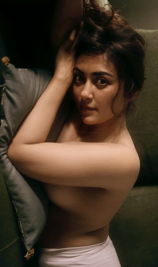 Gpc1NhaWsAAlHbb?format=jpg&name=medium