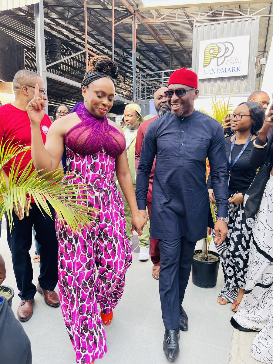 paulonwuanibe's tweet image. It was a true honour to host @ChimamandaReal Ngozi Adichie in Landmark Lagos for her book signing, Dream Count. 

She is not just a global literary icon, but a dear friend whose voice continues to inspire millions.

Wishing her all the success in her endeavors.