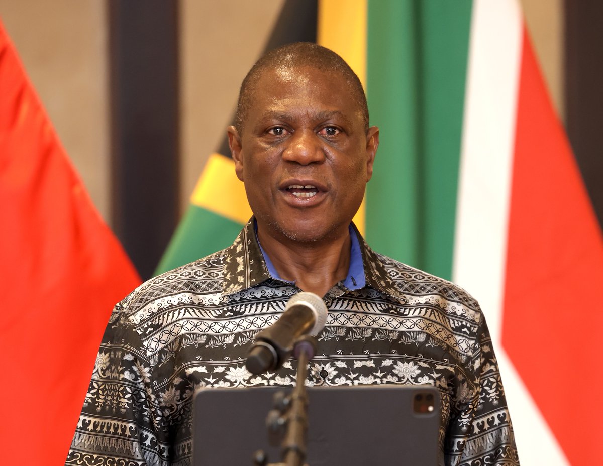 The Presidency 🇿🇦 (@presidencyza) on Twitter photo Deputy President Shipokosa <a href="/PMashatile/">Paul Mashatile🇿🇦</a> will attend and deliver a keynote address at the T20 Africa High-Level Policy Dialogue scheduled to take place in Pretoria from 29–30 April 2025. tinyurl.com/3nxyv66c Deputy President Shipokosa <a href="/PMashatile/">Paul Mashatile🇿🇦</a> will attend and deliver a keynote address at the T20 Africa High-Level Policy Dialogue scheduled to take place in Pretoria from 29–30 April 2025. tinyurl.com/3nxyv66c