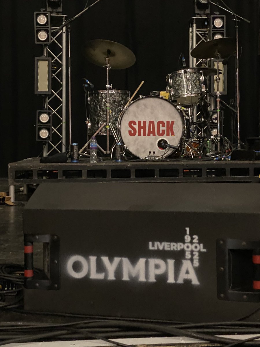 BerylBattersby's tweet image. Magnificent night watching @Shack_Band at the @LpoolOlympia hope the band enjoyed it as much as we did 🌟🌟🌟🌟🌟