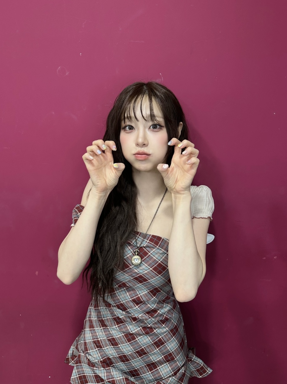 Gpc2yCcbEAMclBa?format=jpg&name=large