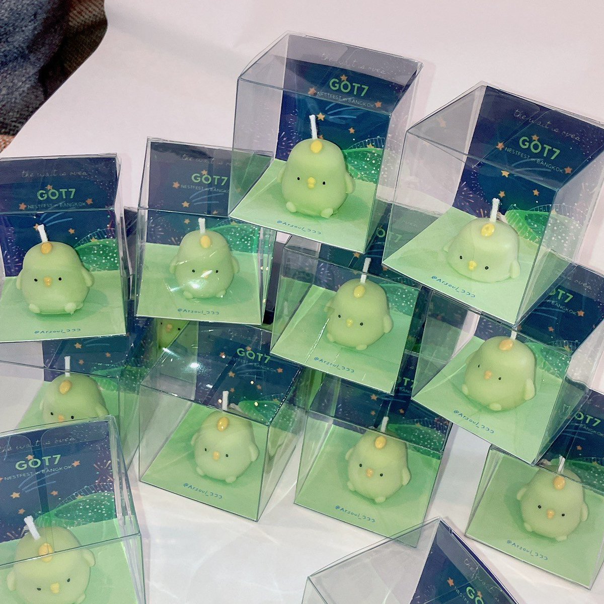 - แก้บน -

📷 แจกน้องนกอ้วม 
📌รอบการแสดงวันศุกร์-เสาร์ 
📍ราชมัง 🏟️

กติกา นำบัตรคอนมาโชว์เพื่อรับน้องนกอ้วมค่ะ
- มีจำนวนจำกัดค่ะ -