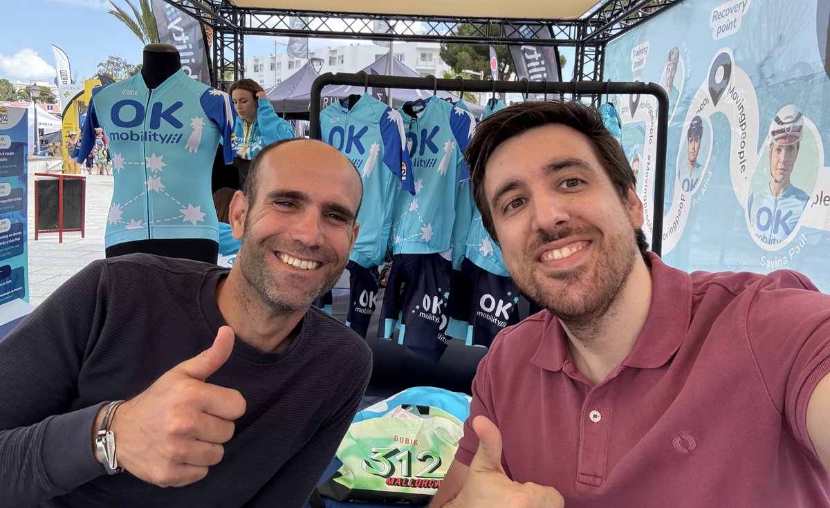 Juan_Clavijo_'s tweet photo. 📺 ¡Ya estamos en DIRECTO con el streaming de la @Mallorca312 con #OKMobility!
Don @alejanvalverde en cabeza, buscando el récord de la prueba 🔥
Pasen y hagan sus preguntas, que hace un día espectacular.
📲 https://t.co/0sfViEri3G
🎙️ Junto a @LluisMasBonet
#Mallorca312 🇪🇸 https://t.co/1YnhLMMBLt