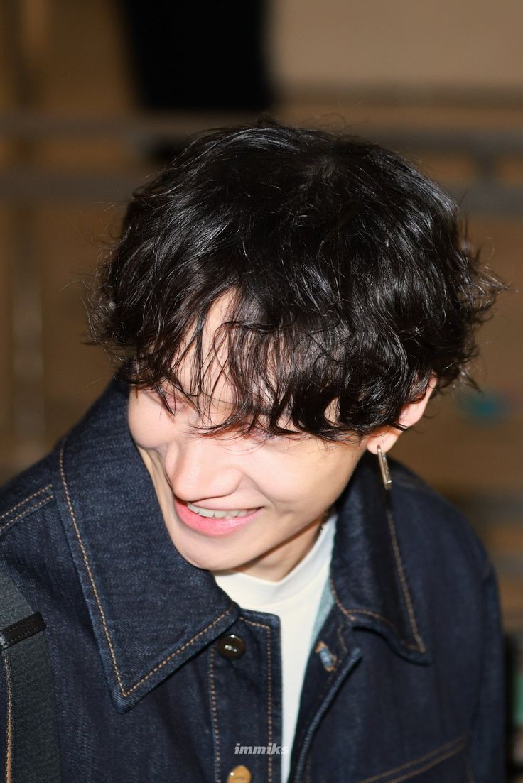 ⠀⠀⠀
ᅠᅠ📸 260425
— [ 3RASCAL Staff Update ]

3RASCAL's Manuel just spotted at Singapore National Stadium, Singapore to attend STREET KIDZ 𝗧𝗜𝗗𝗘 𝗢𝗙 𝗧𝗥𝗜𝗨𝗠𝗣𝗛 Comeback Showcase
 #PathToVICTORY

⠀⠀⠀