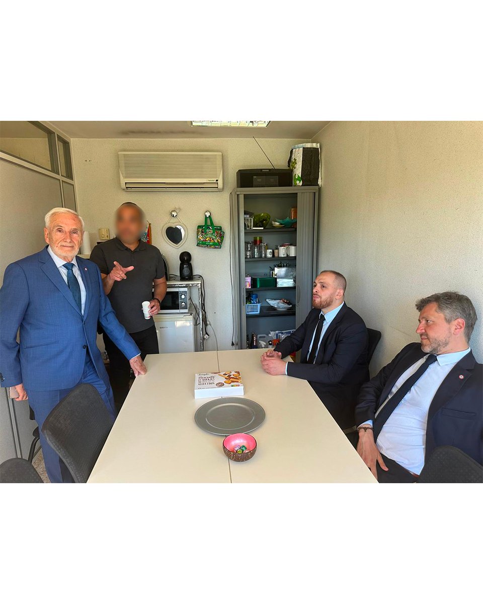 GonzalezJoseRN's tweet image. 👮‍♂️ Hier à Plan-de-Cuques avec @mvalet_officiel  et @franckallisio .

Merci aux policiers pour leur accueil et leur engagement sans faille.
Derrière chaque uniforme : du courage et du dévouement. Soutien total !