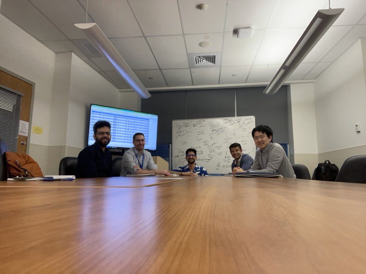 Sumanta K. Pal, MD, FASCO (@montypal) on Twitter photo Could not be more proud of <a href="/NickSalgia/">Nick Salgia</a> who gave a stellar thesis defense yeserday in front of a packed house (incl outside reader <a href="/BraunMDPhD/">David Braun</a>). Nick worked with me at <a href="/cityofhope/">City of Hope</a> for two years where (as a premed!) he developed a masterful understanding of #kidneycancer dx/tx. As Could not be more proud of <a href="/NickSalgia/">Nick Salgia</a> who gave a stellar thesis defense yeserday in front of a packed house (incl outside reader <a href="/BraunMDPhD/">David Braun</a>). Nick worked with me at <a href="/cityofhope/">City of Hope</a> for two years where (as a premed!) he developed a masterful understanding of #kidneycancer dx/tx. As