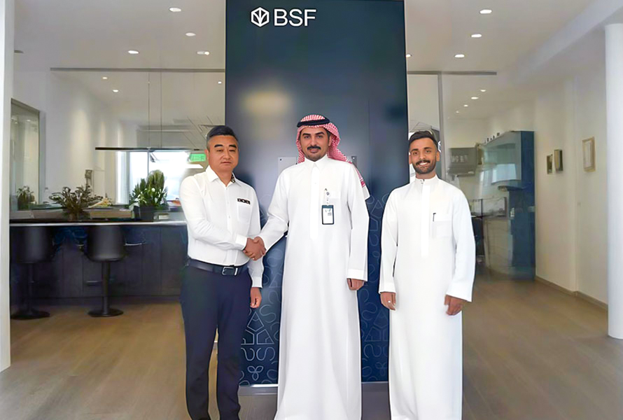ECOBRD's tweet photo. BRD Group and BSF Bank Explore Strategic Collaboration in Saudi Arabia👏👏👏

https://t.co/XJ80Fsb9Rr

#BRD #SaudiArabia #BSF #Coldchainsystem https://t.co/SoHj0zmZpD