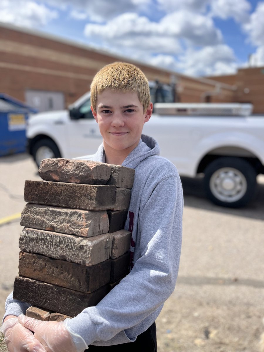 So proud of our REACH students learning and embracing the value of SERVICE. Thank you to the City of Hutchinson for the opportunity to take part in the Harrington / Merrill restoration project.