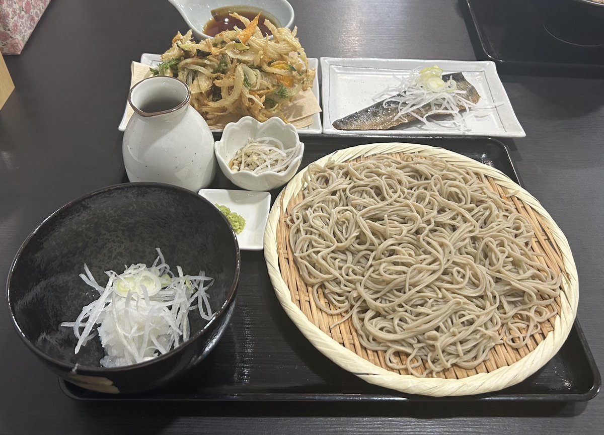 わし tweet media