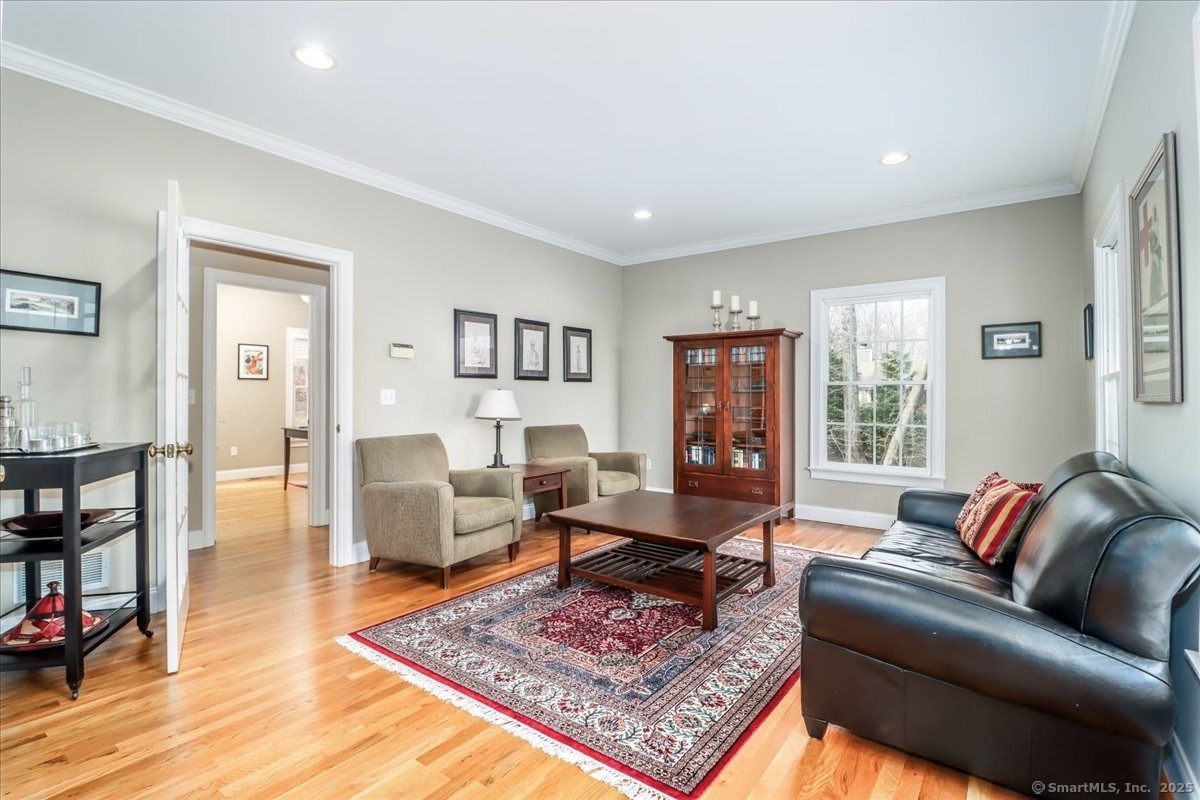 KathyHamiltonCT's tweet photo. 12 Canterbury Lane, Newtown, CT, 06482
4 bed | 4.5 bath 4904 Sq. Ft.
Active | 995000
https://t.co/aGvgTWxi9B
Welcome to your dream home!This home is a beautifully appointed 4-bed, 4.5-bath colonial masterpiece.Imagine starting your day on the charming front porch with a fresh... https://t.co/XjdbLThqNB