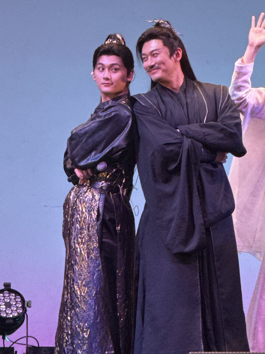 にえブラザーズ（と刘海宽さんの手）