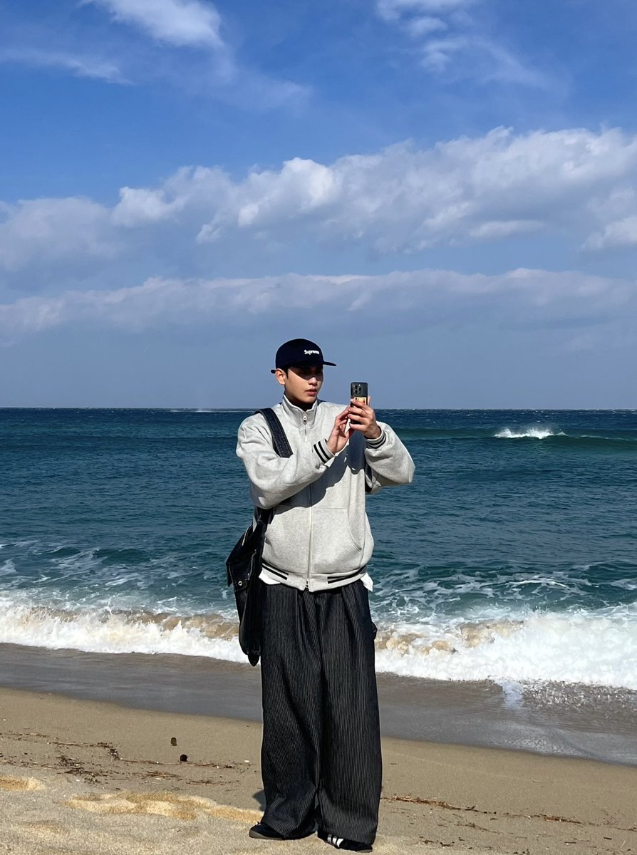 oddodd___'s tweet photo. 🌊 https://t.co/hroI2mkz3O
