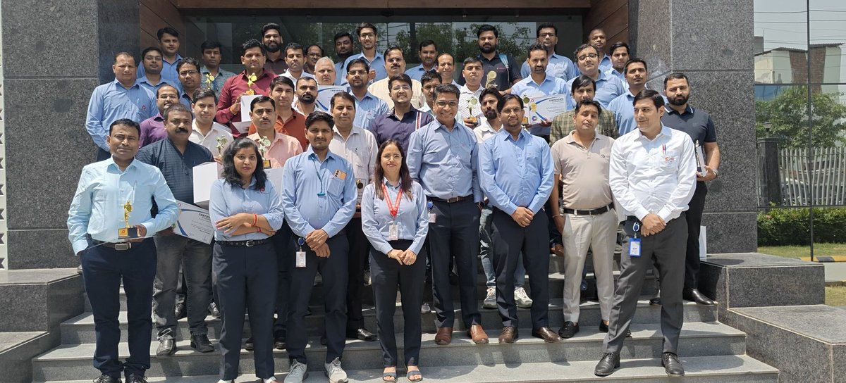 SparshPearl_Int's tweet image. We hosted a truly special interaction — a meeting between our core team members and the vendors who are the true executors on the ground.

We don’t see you as vendors. We see you as our partners, our extended family.

#TeamWorkMakesTheDreamWork #partner #resulttogel
