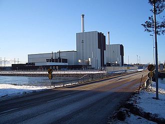 DerAltePoet's tweet photo. Die Sowjetbonzen versuchten die Havarie zunächst zu verheimlichen. Erst als 2 Tage später im 1200 Km entfernten schwedischen #AKW #Forsmark deutlich erhöhte Strahlenwerte einen Alarm auslösten wurde die verhängte Nachrichtensperre aufgehoben und der #GAU endlich zuzugeben. 2/3 https://t.co/AYvnL16Q2R