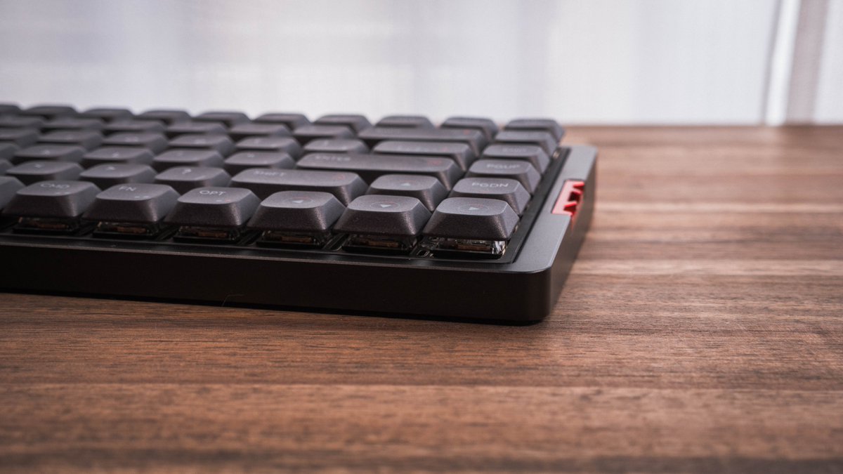 yamasan_esu's tweet image. カッコよすぎるキーボード来た

#IQUNIX
#MQ80