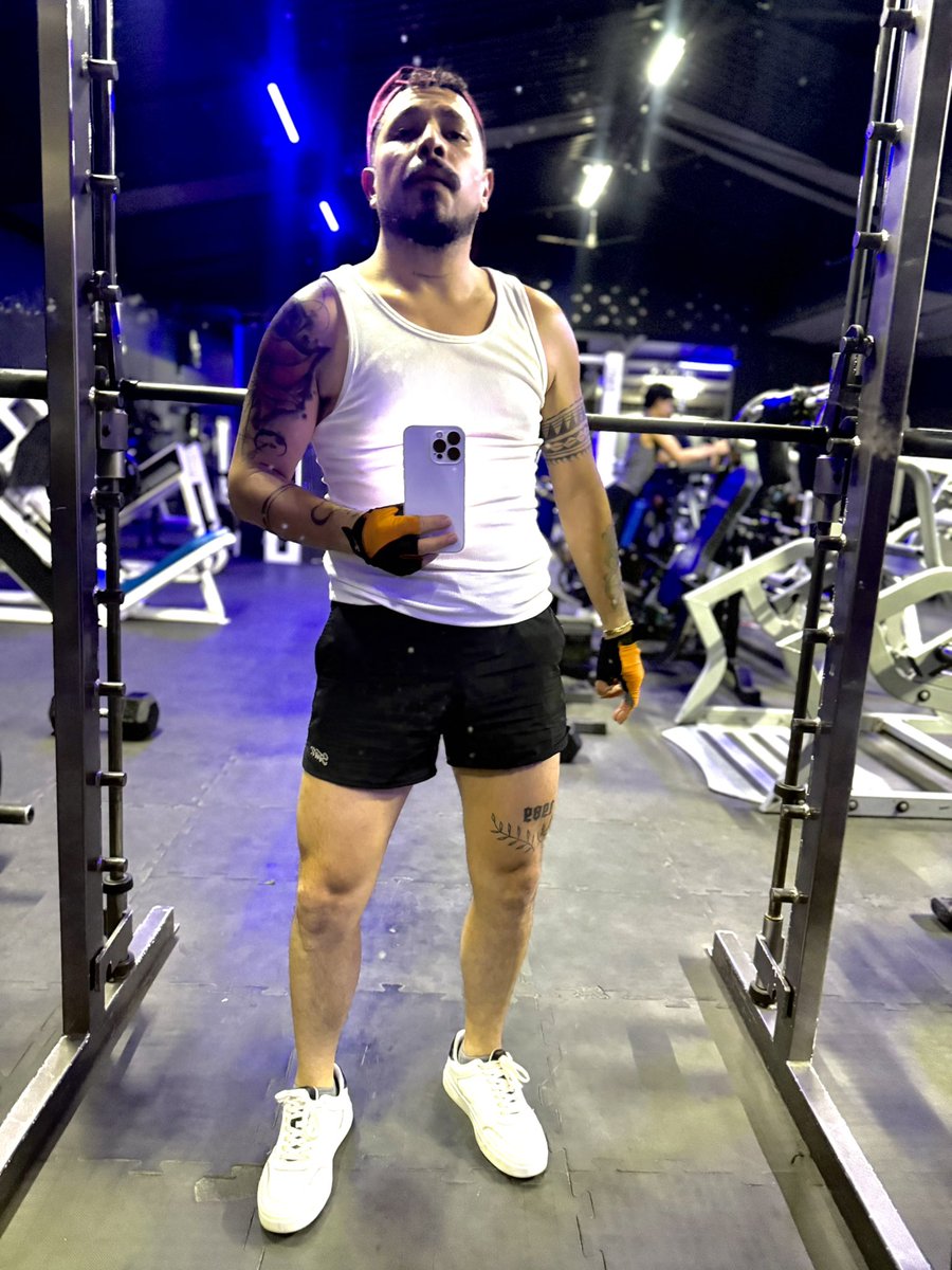 #viernesdegym