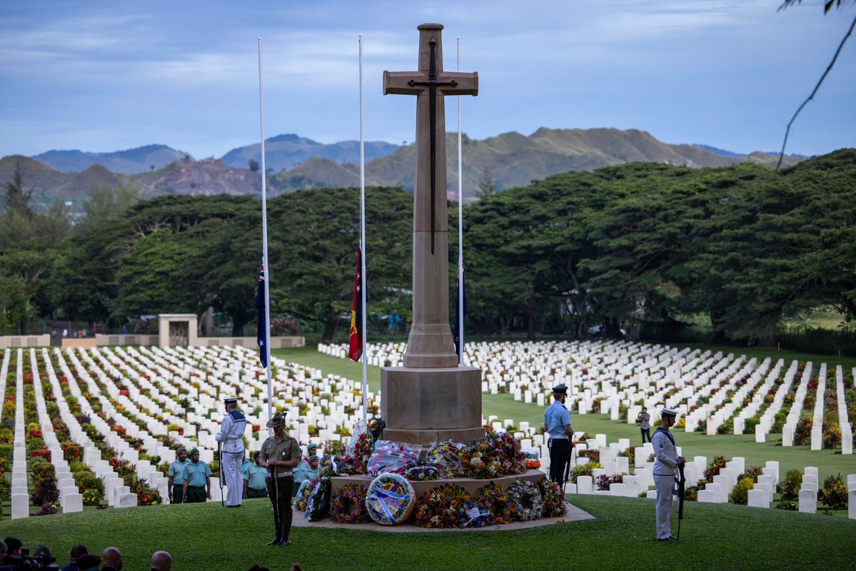 CJOPSAustralia's tweet image. Some more photos from the Anzac Day dawn service at Bomana War Cemetery. It was a privilege to represent the ADF at a cemetery where soldiers from Australia and PNG are buried. #LestWeForget