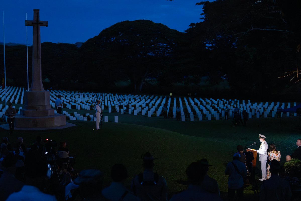CJOPSAustralia's tweet image. Some more photos from the Anzac Day dawn service at Bomana War Cemetery. It was a privilege to represent the ADF at a cemetery where soldiers from Australia and PNG are buried. #LestWeForget