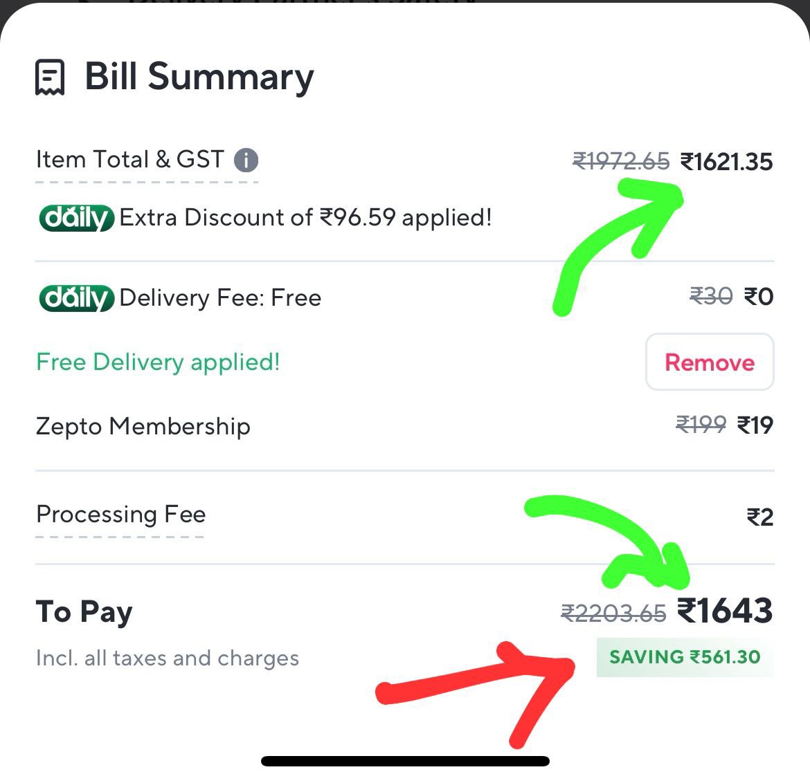 isharathr's tweet photo. Zepto is being sneaky! They auto-add a ₹19 'membership' and suddenly show a ₹200+ increase in 'discounts'—but the final bill stays the same. No real savings, just inflated discounts to fool customers. Not cool! 
@ZeptoNow @zeptocares https://t.co/V5luZzLtSZ