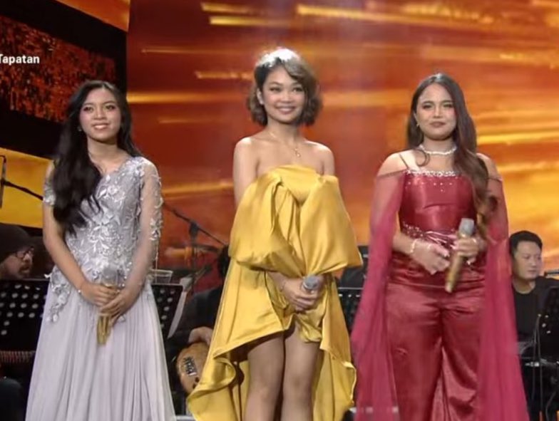 FckTitoQC's tweet photo. Sila pa rin tlaga yung gold standard ng #TNTAngHulingTapatan 

#JM
#Elaine
#JohnMark

#Arvery
#Carmelle
#Isay 

#TNTGrandResbakAngHulingTapatan https://t.co/DouzmSl0rJ