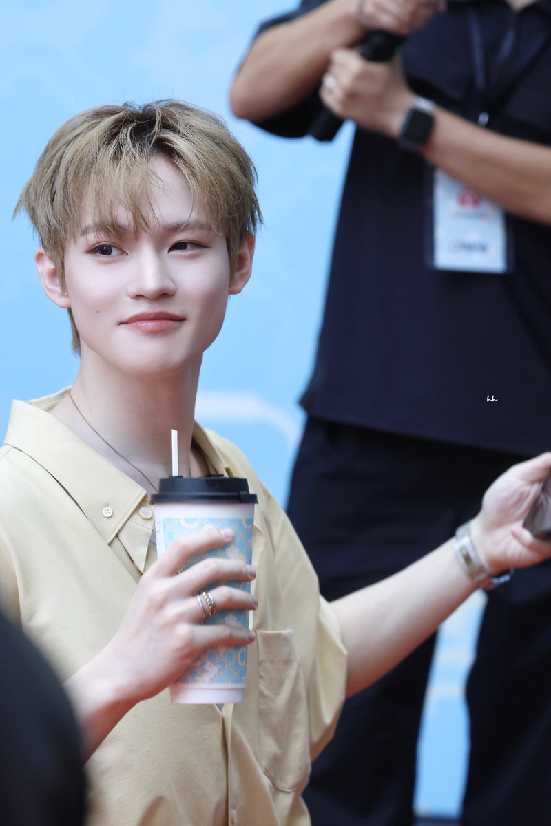 _Fleur1122's tweet photo. 250426 

#천러 #CHENLE #辰乐
#NCT #nctdream https://t.co/yLFT3zctAN