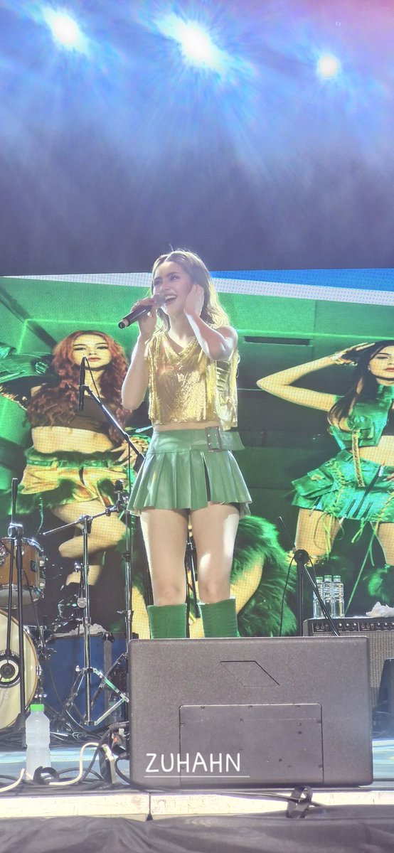 G_LoveTwice's tweet photo. Ang gaganda ng mga pipol grabe 🤧🤧🤧
@G22Official @_ajyape @zuluetAlfea @jasminehenryy
#PuregoldSummerPasobra #AlingPuring #PuregoldPerks #EnchantedKingdom #PuregoldxOPM #G22LiveAtEK https://t.co/0fGgMnS91N
