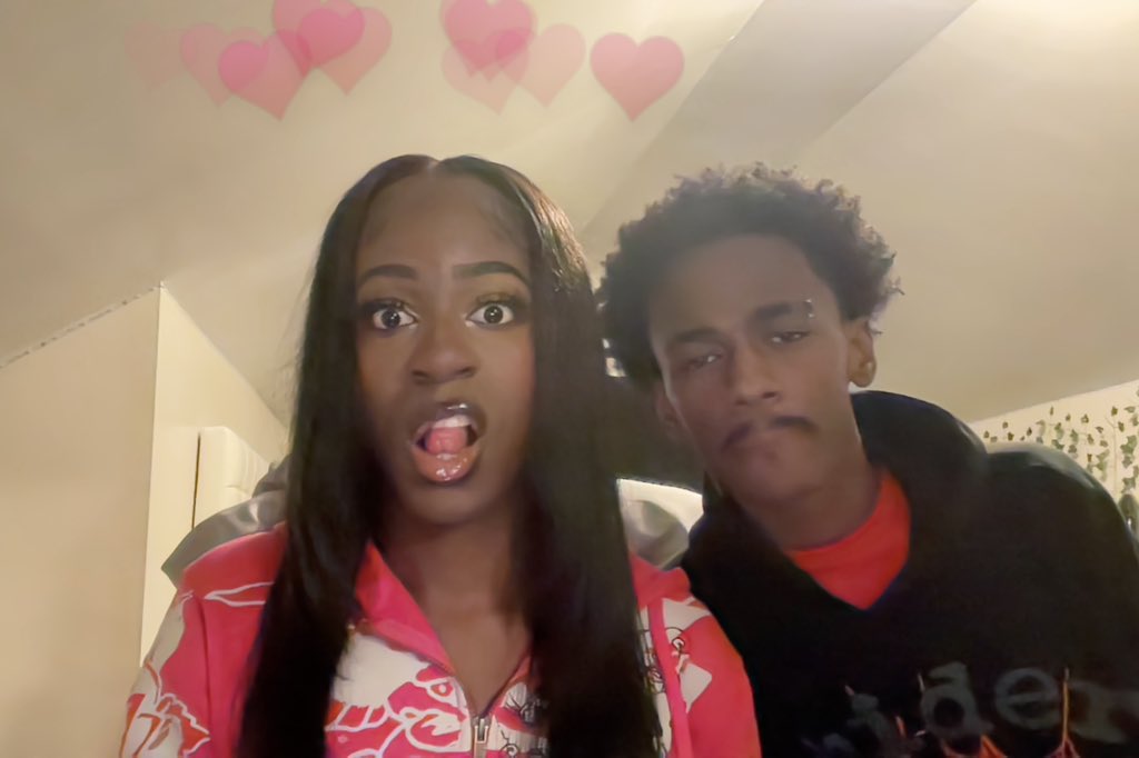 heavensmansion's tweet image. btchs lying cus stei never gave ugly.