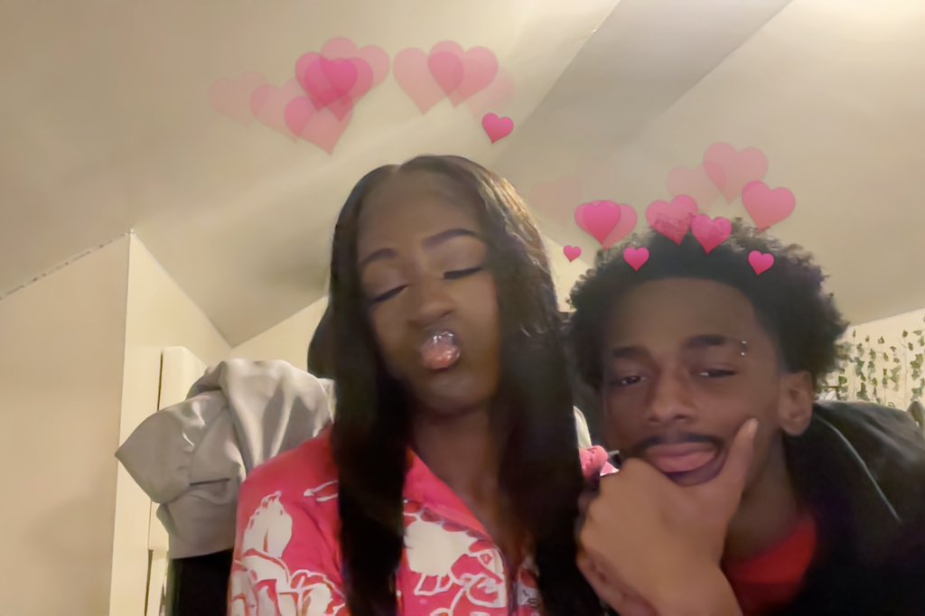 heavensmansion's tweet image. btchs lying cus stei never gave ugly.