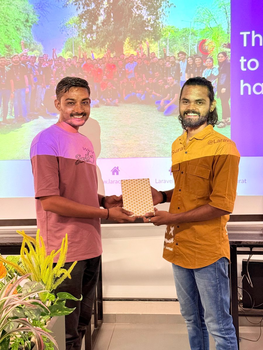 LaravelSurat's tweet image. 🎉The #LaravelLiveSurat April-25 Chapter was outstanding!🚀
A big thanks to @wiwek__chauhan for the insightful "PEST" session at @PatoliyaTech.
🤝Great discussions, learning, and networking!
@LaraconIN @laravelphp
#LaravelSurat #LaraconIN #PEST
