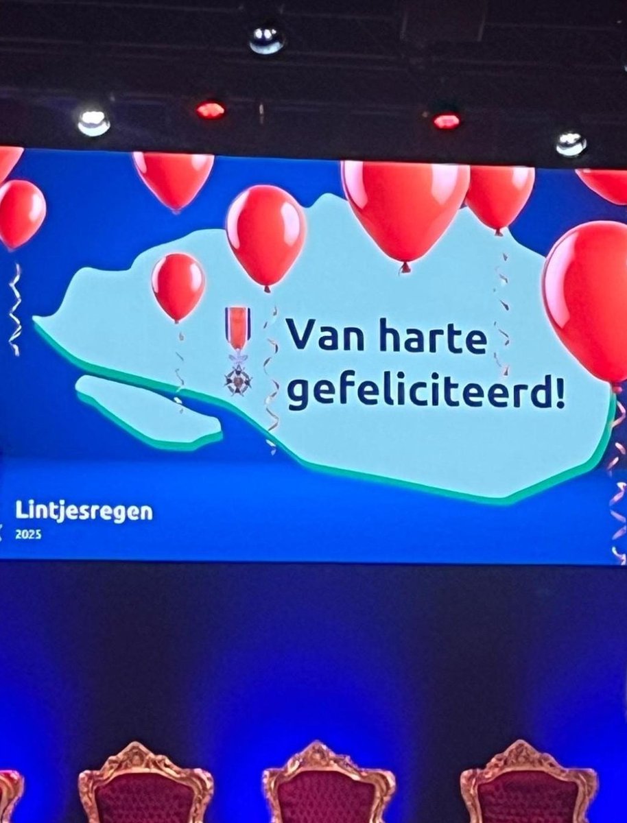 Wat een prachtige verhalen hoorde ik weer tijdens de #Lintjesregen2025 in de Hoeksche Waard, elk jaar maken ze grote indruk op mij en vraag ik mij af hoe ons land er uit zou zien zonder al deze mensen?

Van harte #gefeliciteerd 🥳! 

Lees meer hier 👇 
facebook.com/share/p/1FxyXw…